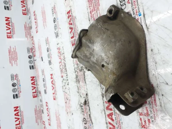 4G0399060 | Sağ Motor Takozu Braketi VAG