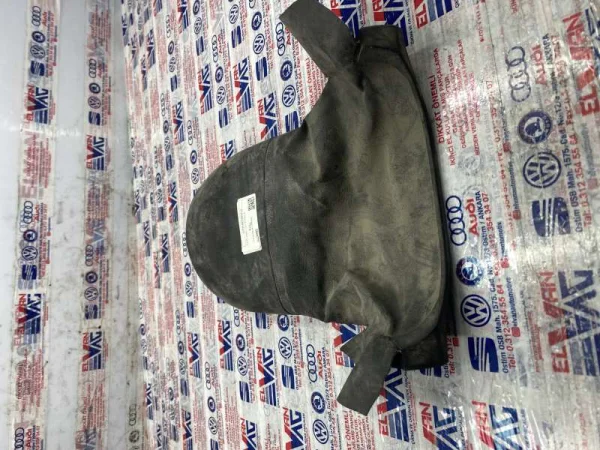 8P0953515 | Üst Direksiyon Kolon Kapağı | Audi A3, RS 3 VAG