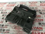 8P4907368 | Konfor Beyni Braketi | Audi A3, RS 3 - 2