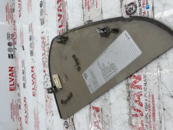 8K0857086A | Sağ Torpido Yan Kapağı | Audi A4, A5 VAG