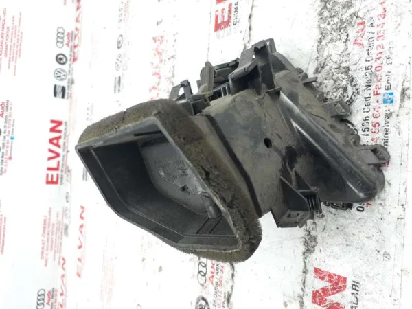 8K1820901G | Audi A4 Sol Havalandırma Izgarası VAG
