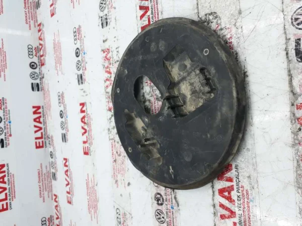 3C0971839B | VW Passat Depo Kapağı Çerçevesi VAG