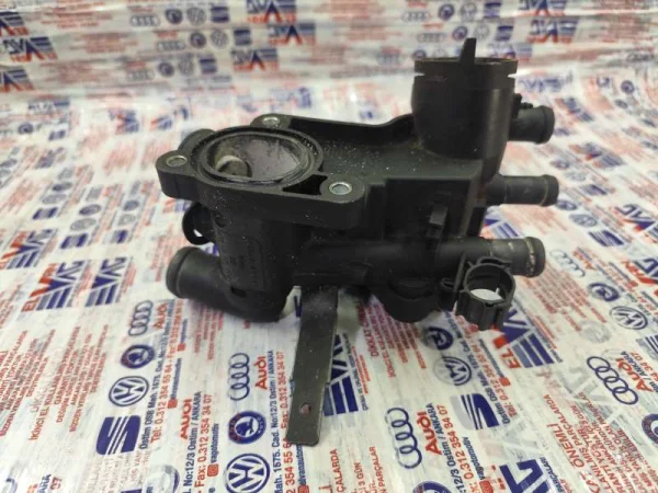 6Q0971858A | Termostat Muhafazası | VW Polo - Seat Ibiza - Skoda Fabia VAG