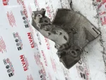 057130147AF | Yakıt Pompası Tutucusu - 1