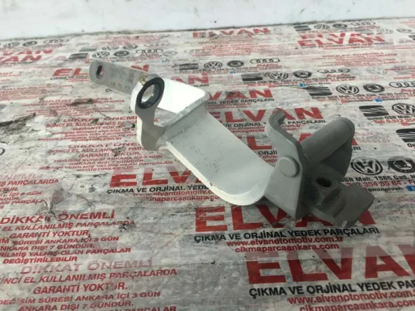 4G8827299 | Audi A7 Arka Bagaj Menteşesi VAG