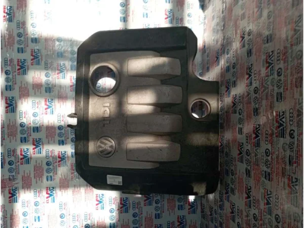 03G103925AN | Üst Motor Kapağı VAG
