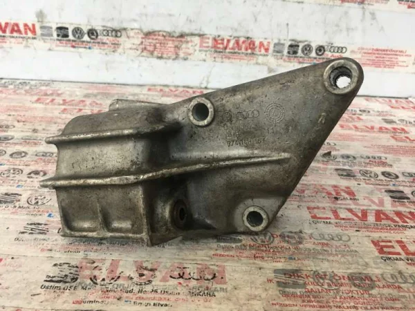 074145167 | VW Transporter Direksiyon Pompa Braketi VAG