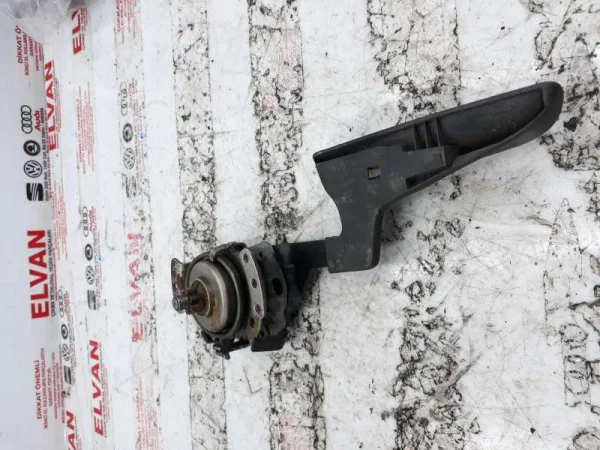 6R0881091 | Koltuk Yükseklik Ayar Kolu | VW Caddy, Polo VAG