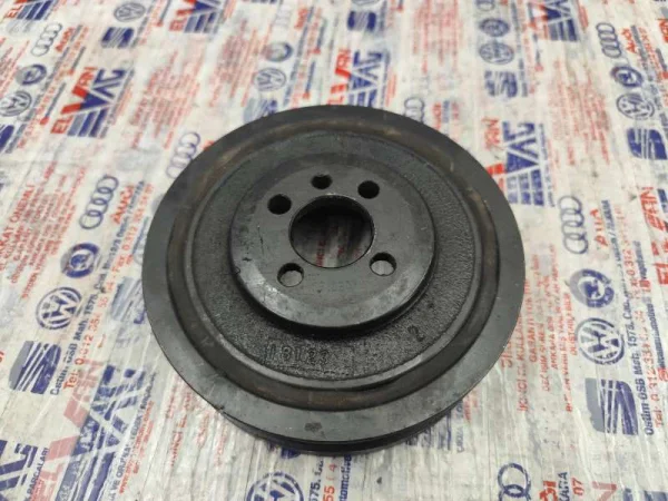 045105243 | VW Polo Krank Kasnağı VAG