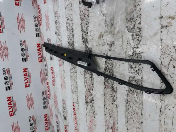 5G4858065B | Ön Sol Kapı İç Trim Çıtası | VW E-Golf, Golf VAG
