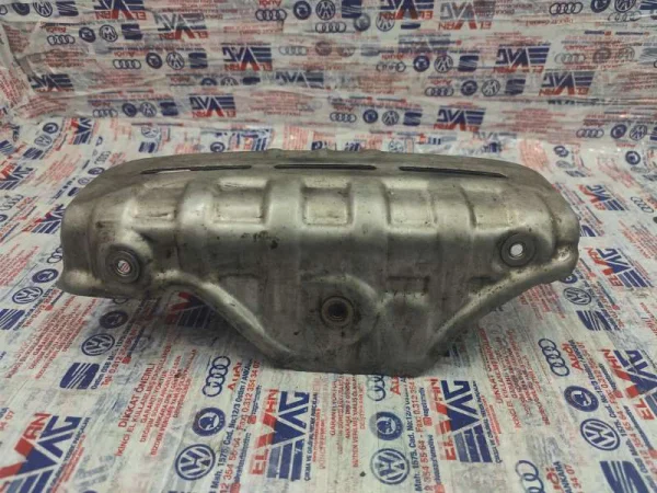 03C253041AM | Egzoz Manifold Muhafaza Sacı | VW CC, Eos, Golf - Audi A1 - Seat Alhambra, Ibiza VAG