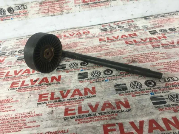 028903308C | V Kayışı Gergi Kütüğü | VW Caddy, Golf, Jetta - Seat Alhambra, Cordoba, Ibiza VAG