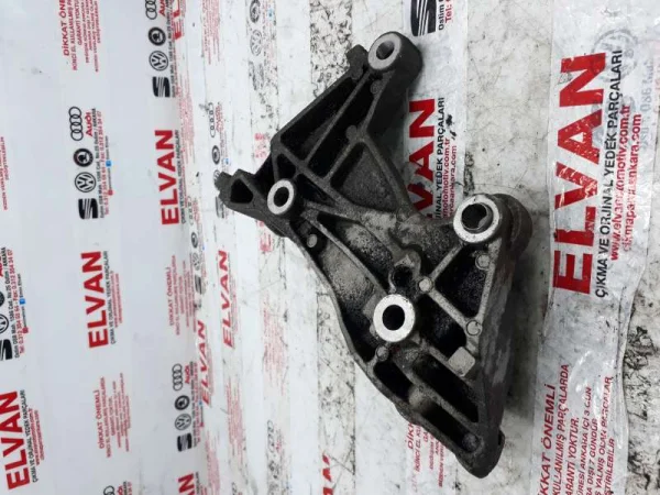 045903143B | Motor Takozu VAG