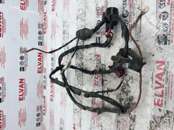 4F1971284K | Motor Elektrik Tesisatı VAG