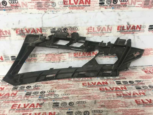 565807056 | Ön Sağ İç Üst Tampon Braketi VAG