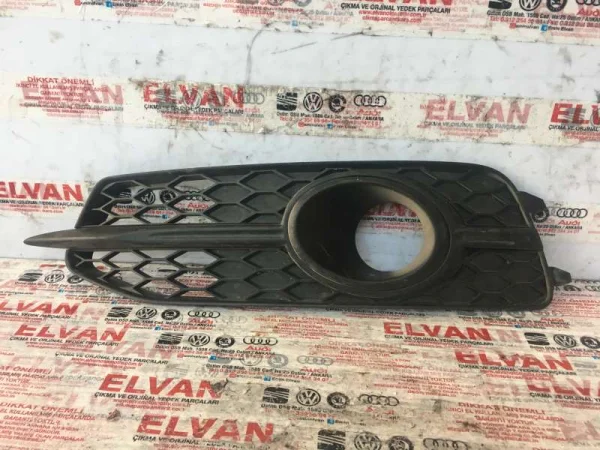4G0807681K | Audi A6 Sol Tampon Izgarası VAG