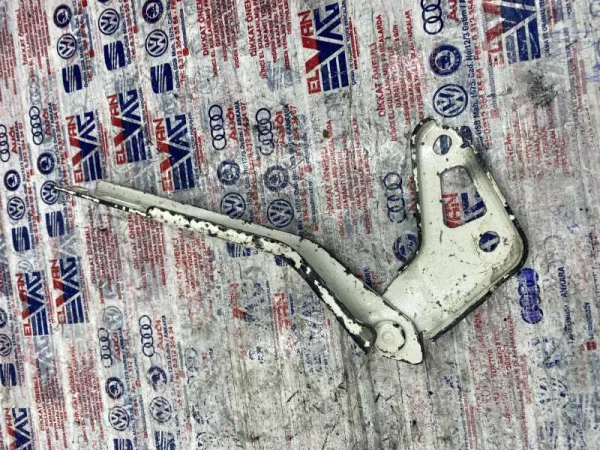 4L0823301 | Audi Q7 Sol Ön Kaput Menteşesi VAG