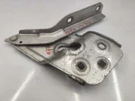 7P6823301 | VW Touareg Sol Kaput Menteşesi - 1