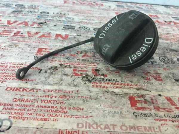 3C0201553F | Yakıt Depo Kapağı VAG