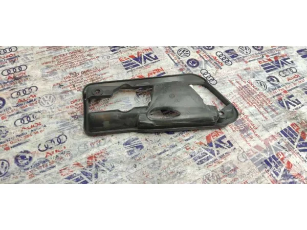 5N0837197 | VW Tiguan Sol Ön Kapı İç Açma Kolu Braketi VAG