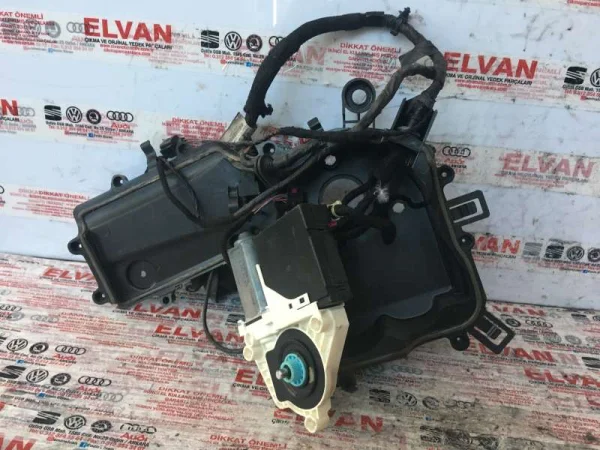 1P0837402Q | Elektrikli Ön Sağ Cam Kriko Mekanizması VAG