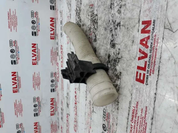 5N0955195 | VW Tiguan Cam Suyu Fıskiye Tutucusu VAG