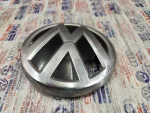 2K5853600 | Ön Panjur Arması | VW Caddy, Tiguan - 2