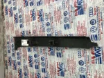 2K0868224 | VW Caddy Göğüs Yan Çıtası - 1