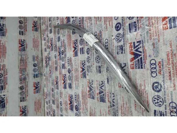 1K0807243A | Ön Tampon Sol Sis Farı Krom Çıtası | VW Golf, Jetta, Vento VAG