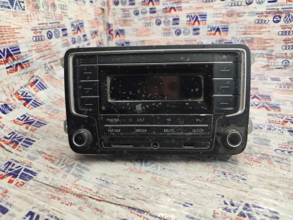 7F0035153 | Multimedya Ekranı | VW Caddy, Transporter VAG