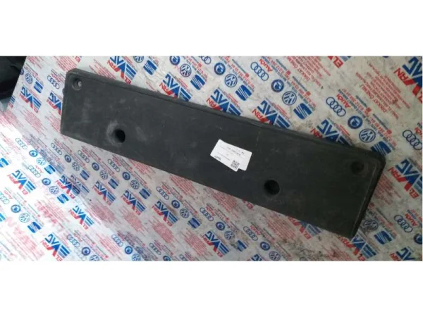 1K8807287B | VW Scirocco Ön Plakalık VAG