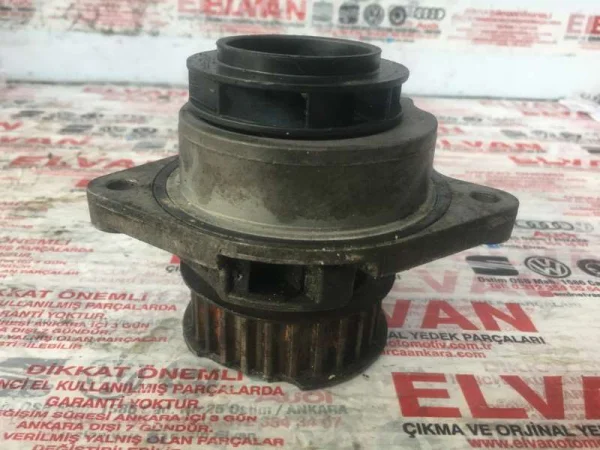 03D121019J | Su Pompası VAG
