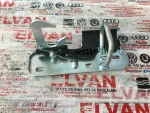 1KD823480 | VW Tiguan Kaput Kilidi - 1