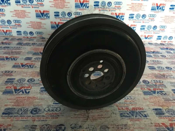 057105251D | Audi A8 Krank Kasnağı VAG
