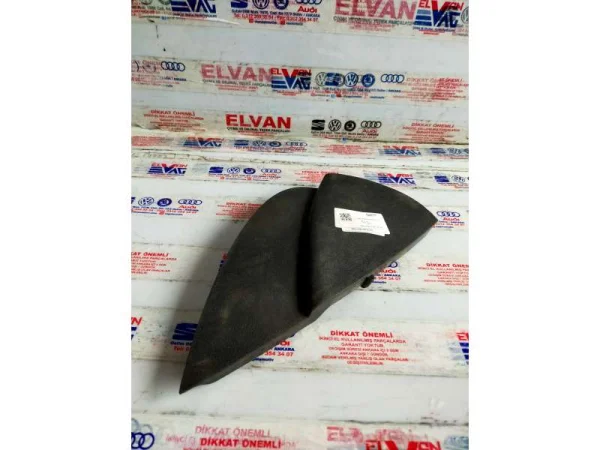 8P0857086 | Sağ Torpido Yan Kaplaması | Audi A3, RS 3 VAG