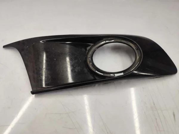 1T0853666T | Sağ Ön Sis Farı Kapağı | VW Caddy, Touran VAG
