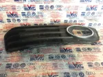 8KD807682 | Audi A4 Sağ Sis Farı Çerçevesi - 1