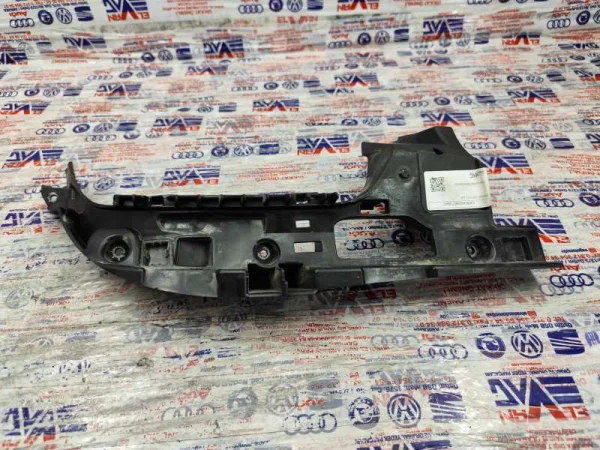 4G0807364C | Audi A6 Sağ Arka Tampon Braketi VAG