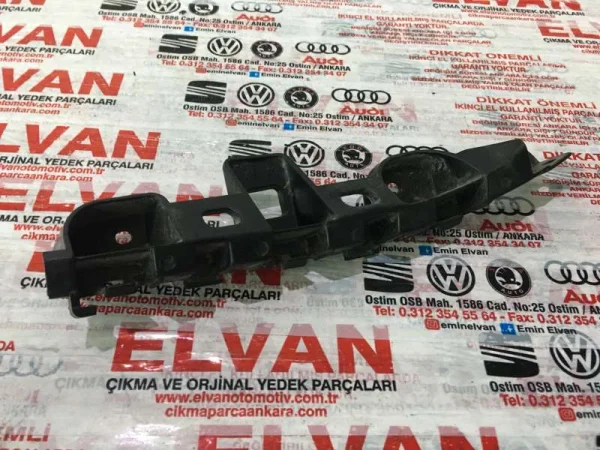 3AA807184 | VW Passat Sağ Ön Tampon Braketi VAG