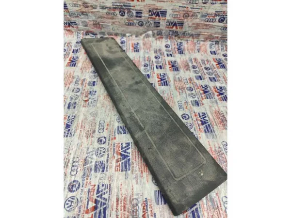 3G5867463 | VW Passat Sol Bagaj Döşemesi VAG