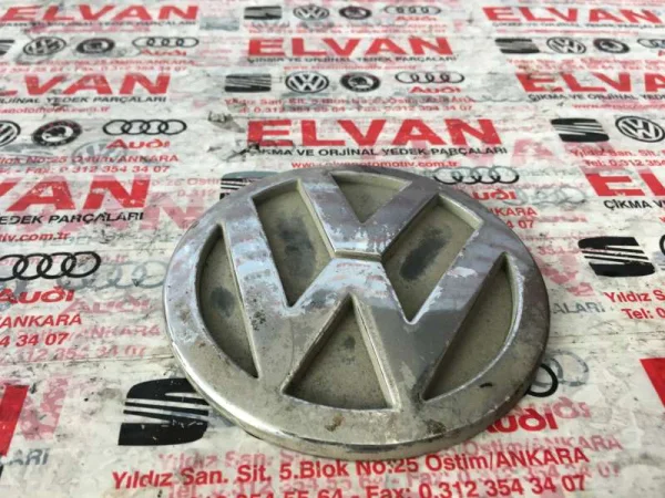2K0853630 | Arka Bagaj Arması | VW Bora, Caddy VAG