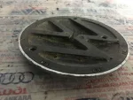 2K0853630B | VW Caddy Arka Bagaj Kapak Arması - 3
