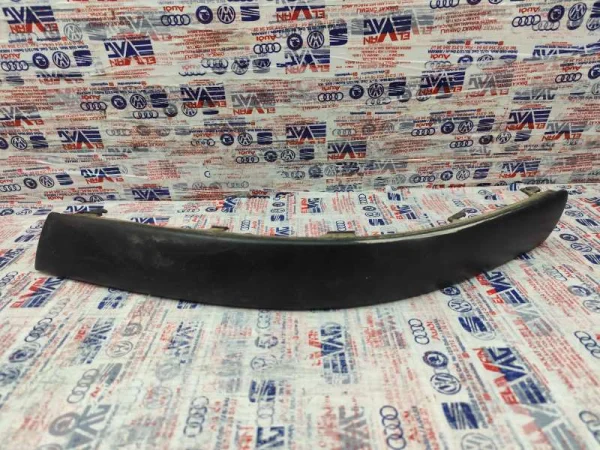 3B0807717D | VW Passat Ön Sol Tampon Bandı VAG