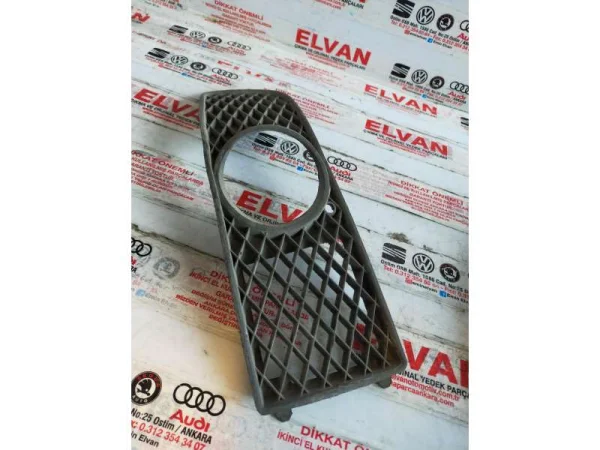 6N0853665C | VW Polo Sol Sis Farı Izgarası VAG
