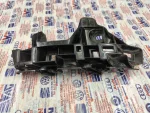 3G5807483 | VW Passat Arka Sol Tampon Bağlantı Braketi - 1