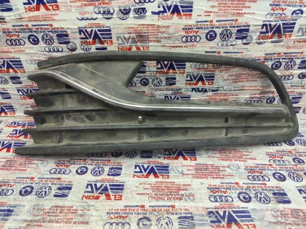 6C0853665K | Sol Sis Kapağı VAG