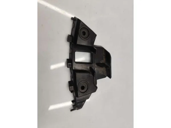 5C6807184 | VW Jetta Ön Tampon Sağ Braketi VAG