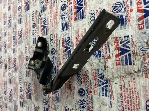 8K0823301D | Audi A4 Sol Kaput Menteşesi VAG