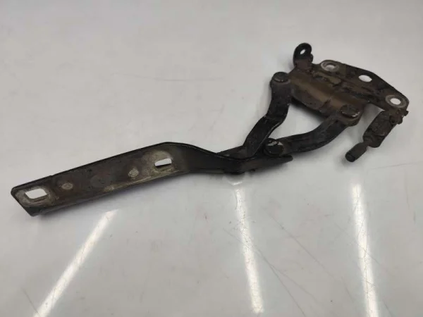 3AA823301 | VW Passat Sol Kaput Menteşesi VAG