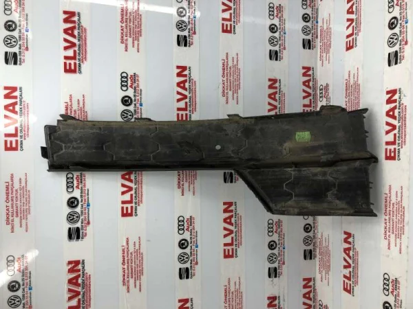 5E0807682F | Skoda Octavia Sağ Ön Tampon Izgarası VAG